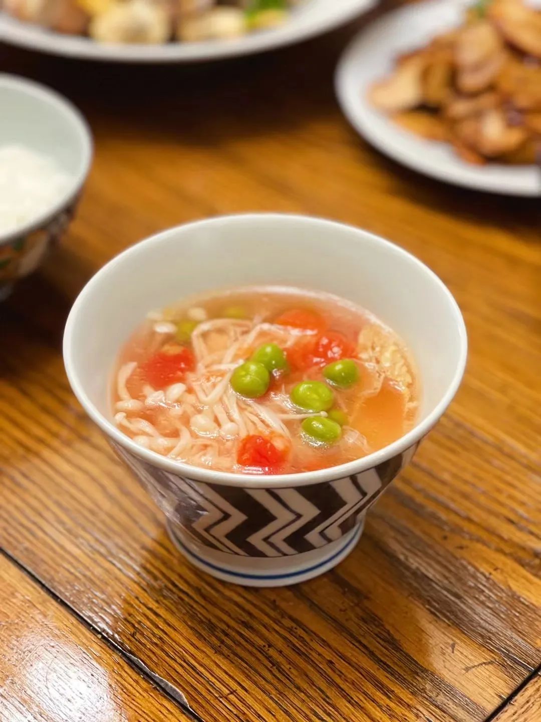 文怡姐家的“同款菜单”来喽！一睹男生宿舍的吃播现场