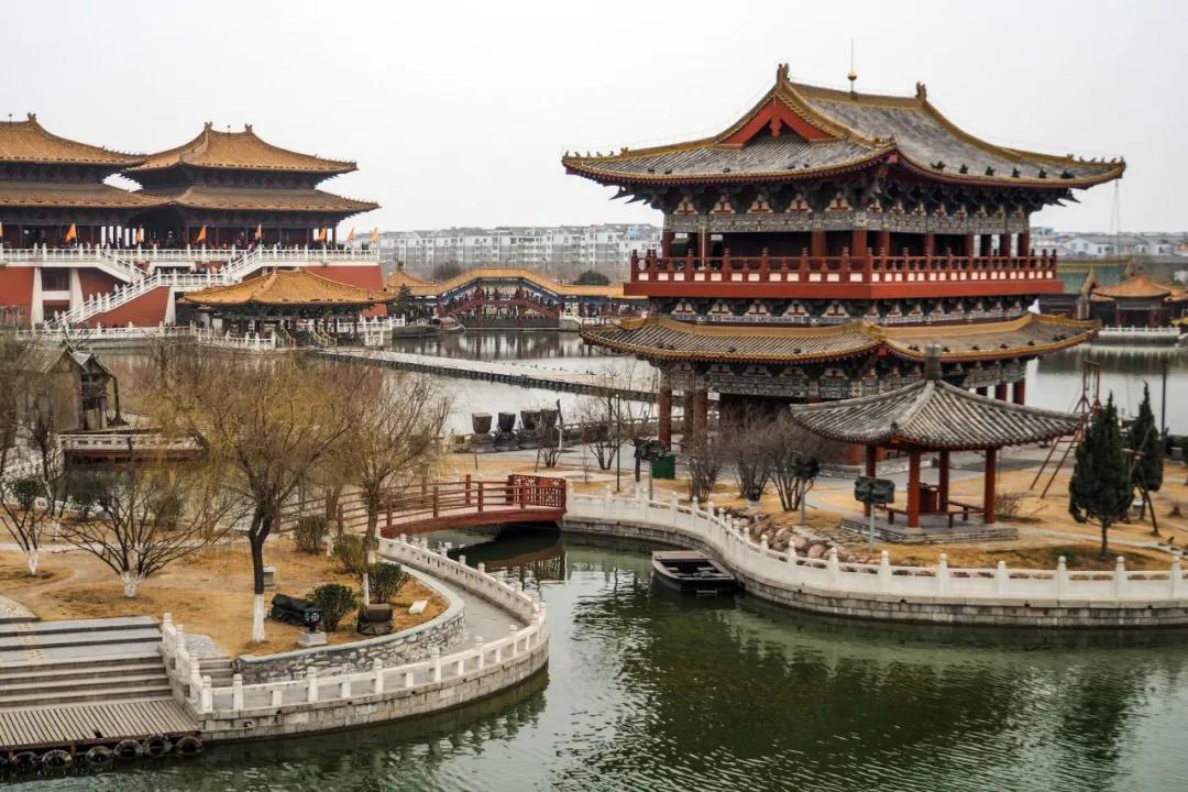 描写祖国河山的古诗有哪些,描写祖国大好河山的古诗词完整篇