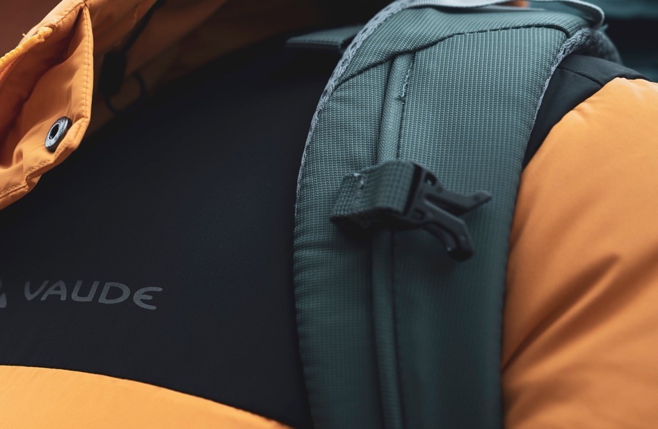 多特湖水蓝背包,deuter背包橄榄绿