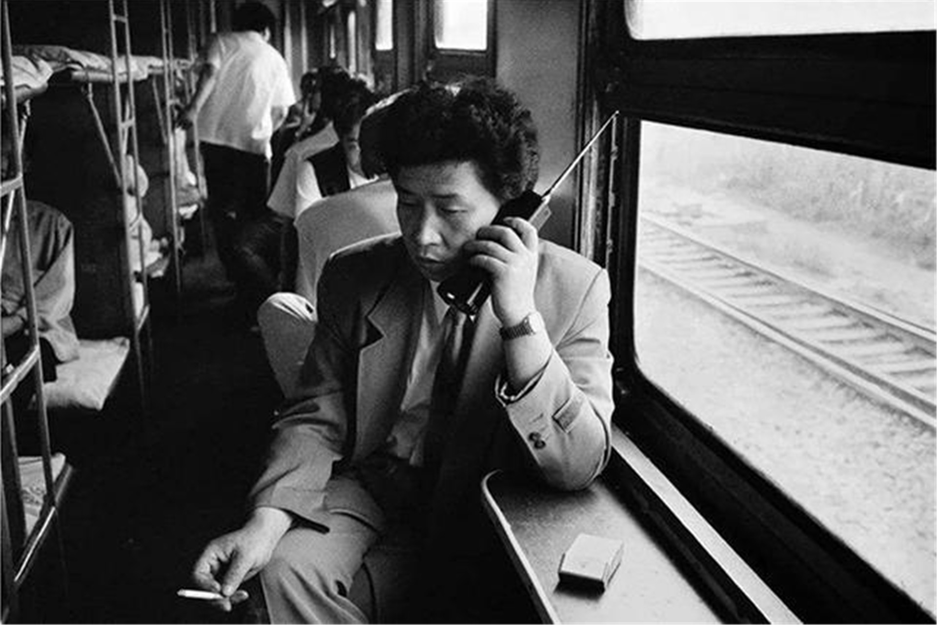 中国第一个申请手机号的人,中国第一个使用手机号的人是谁