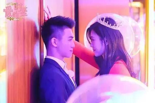 璧岀帇鍎垮瓙鐪熷績鍠滄濂氭ⅵ鐟跺悧,璧岀帇鍎垮瓙涓轰綍鎵惧姊︾懚