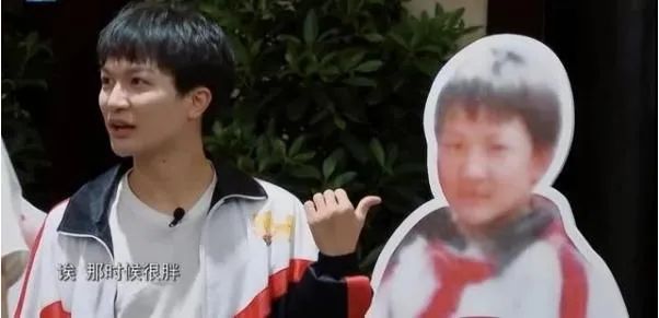 从留守儿童到牙医，再到歌神，周深是谁？真的很牛吗？