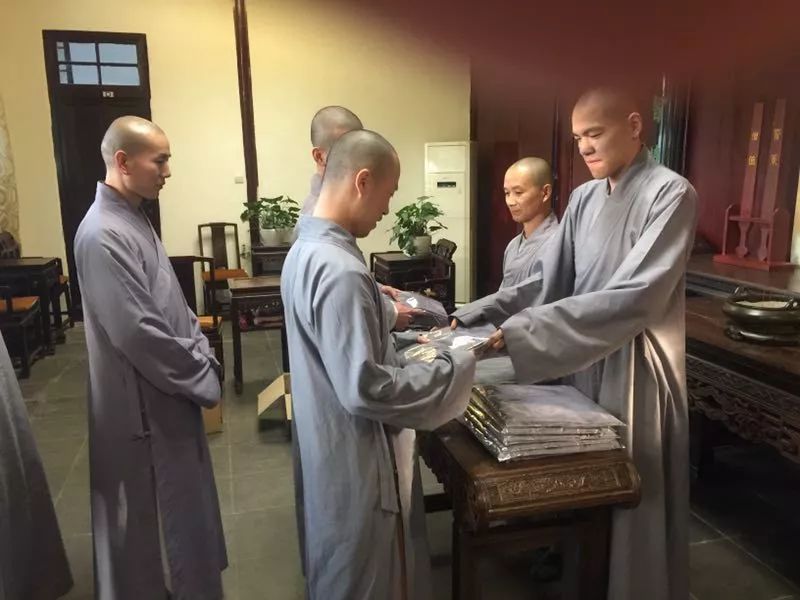 腾讯公益僧伽医养计划,隐居修行的僧人后来怎么样了