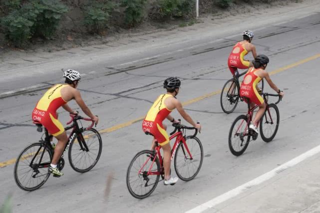 铁人最终还是选择放弃,铁人最终也有扛不住的时候