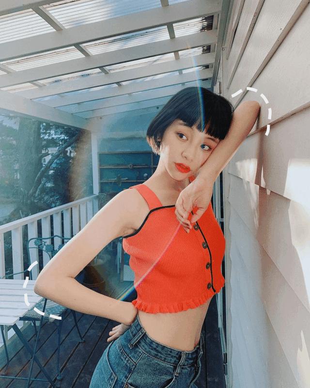 最火的拍照姿势模板,最全创意拍照法