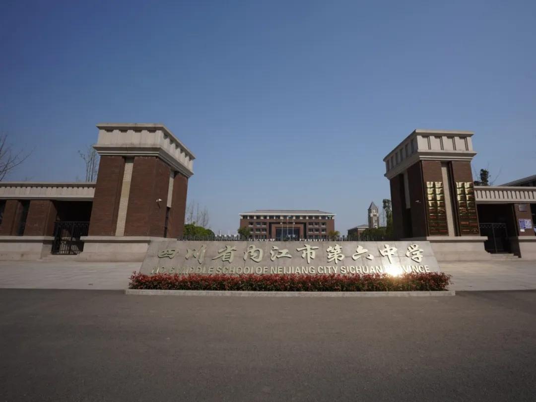 上千架无人机秀涪陵视觉震撼全场,内江800台无人机灯光秀