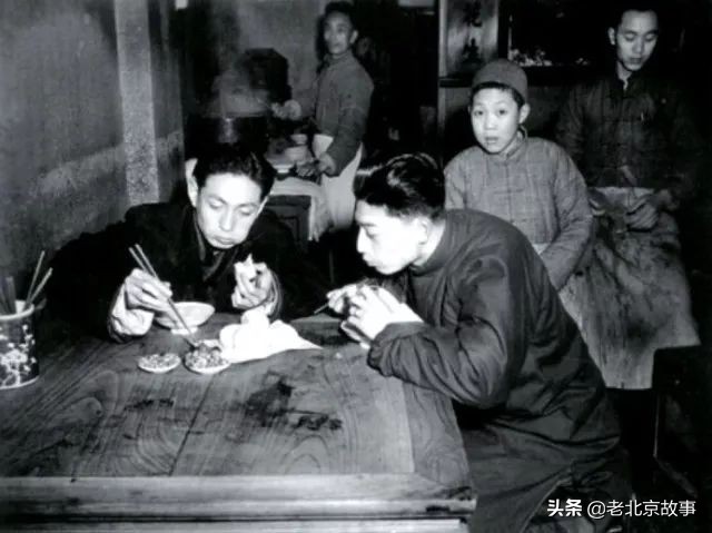 北京大妞儿聊咱喝酒串门儿老规矩!!呦呵!门儿清啊