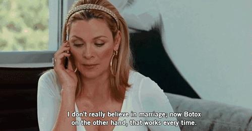 瘦脸针刚打完脸会不会比之前要大,打完溶脂针瘦脸针有一边脸僵了