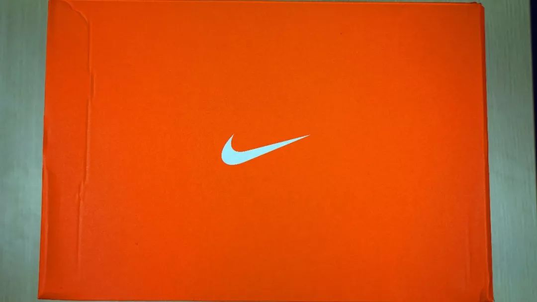 WEN开箱|你多久没在篮球鞋上看到MAX气垫了？内线球员就选它！