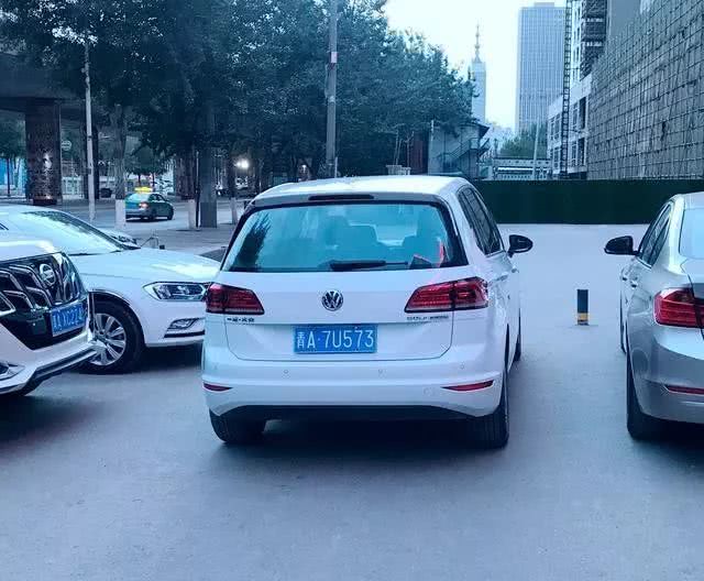 高尔夫嘉旅1.6自吸驾驶感受,1.6l高尔夫动力够用吗