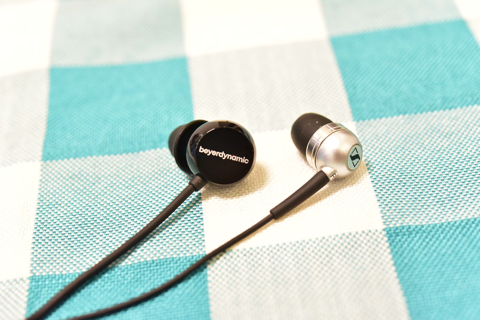 森海与拜亚谁的低频好,森海塞尔cx300和cx300ii