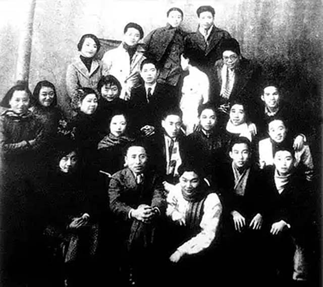 陈晓君亚洲女子形体冠军,陈晓君同学