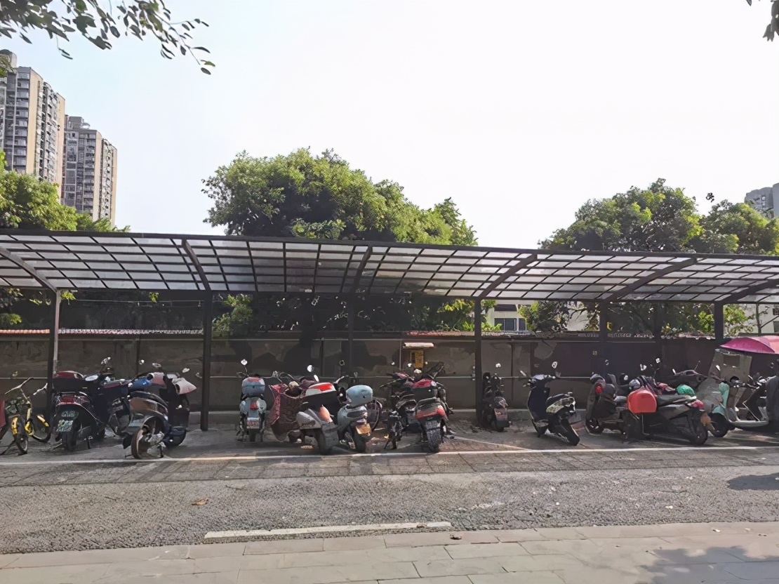 坪山党建引领居民小区治理,璧山党建阵地建设