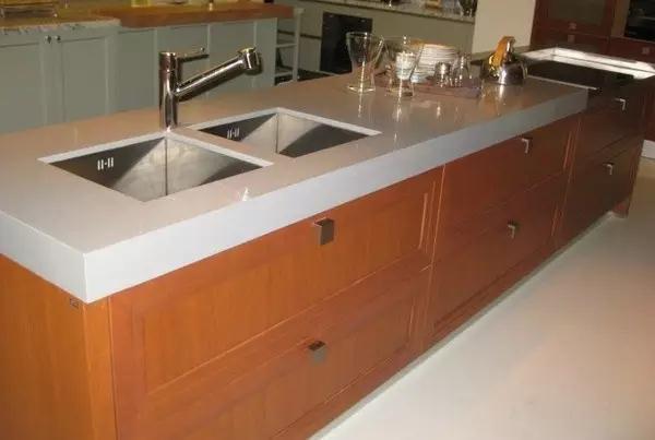 定制橱柜水很深5招教你辨别,厨柜定制太厚