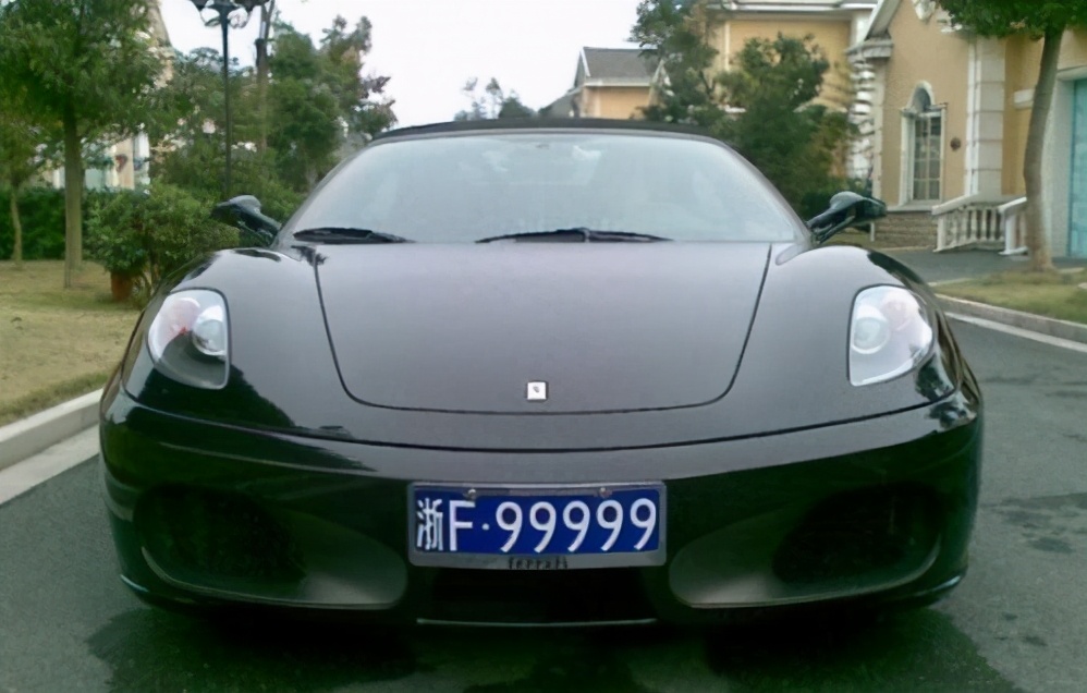 汽车有号牌能选号吗,汽车有飞机牌么