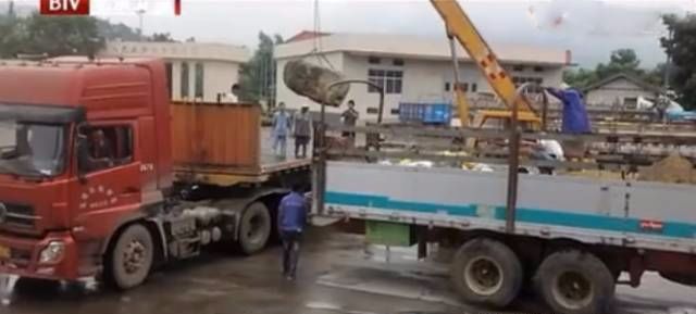 680公斤翡翠原石被堵 (翡翠原石被送回缅甸)