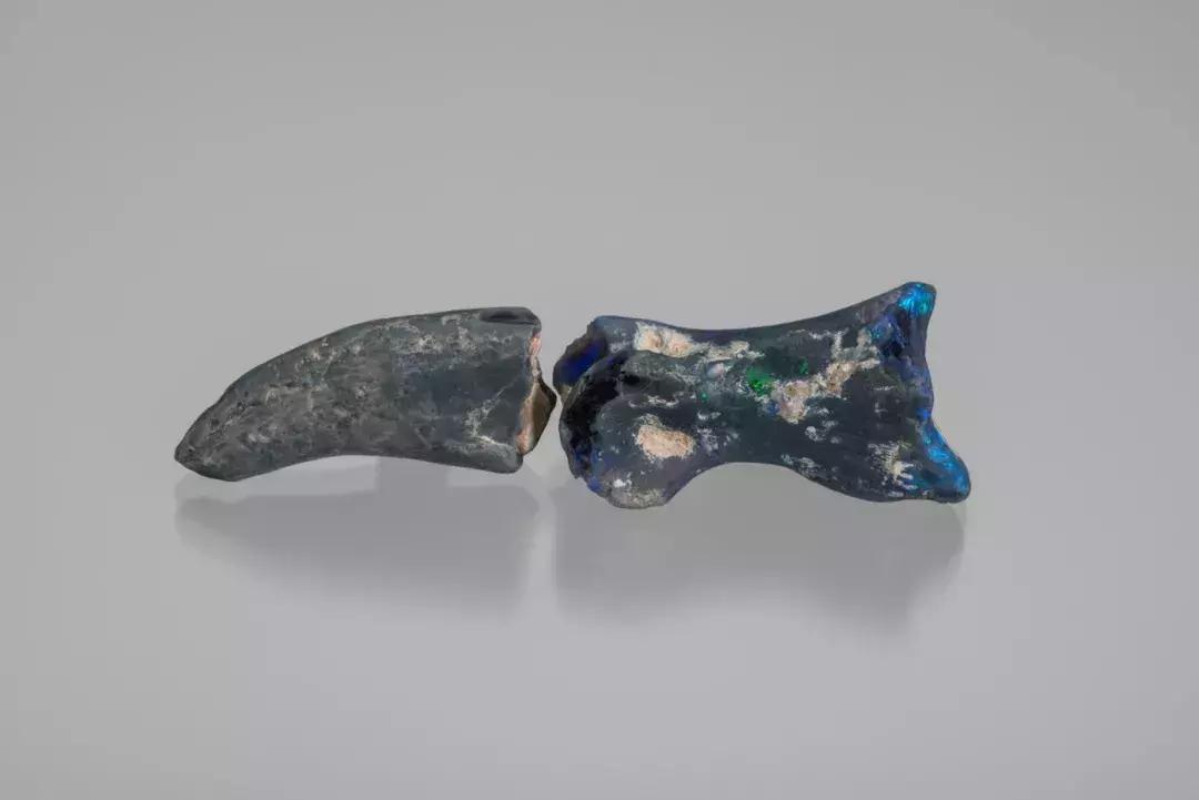 神奇的宝石绘本,宇宙宝石欧泊石