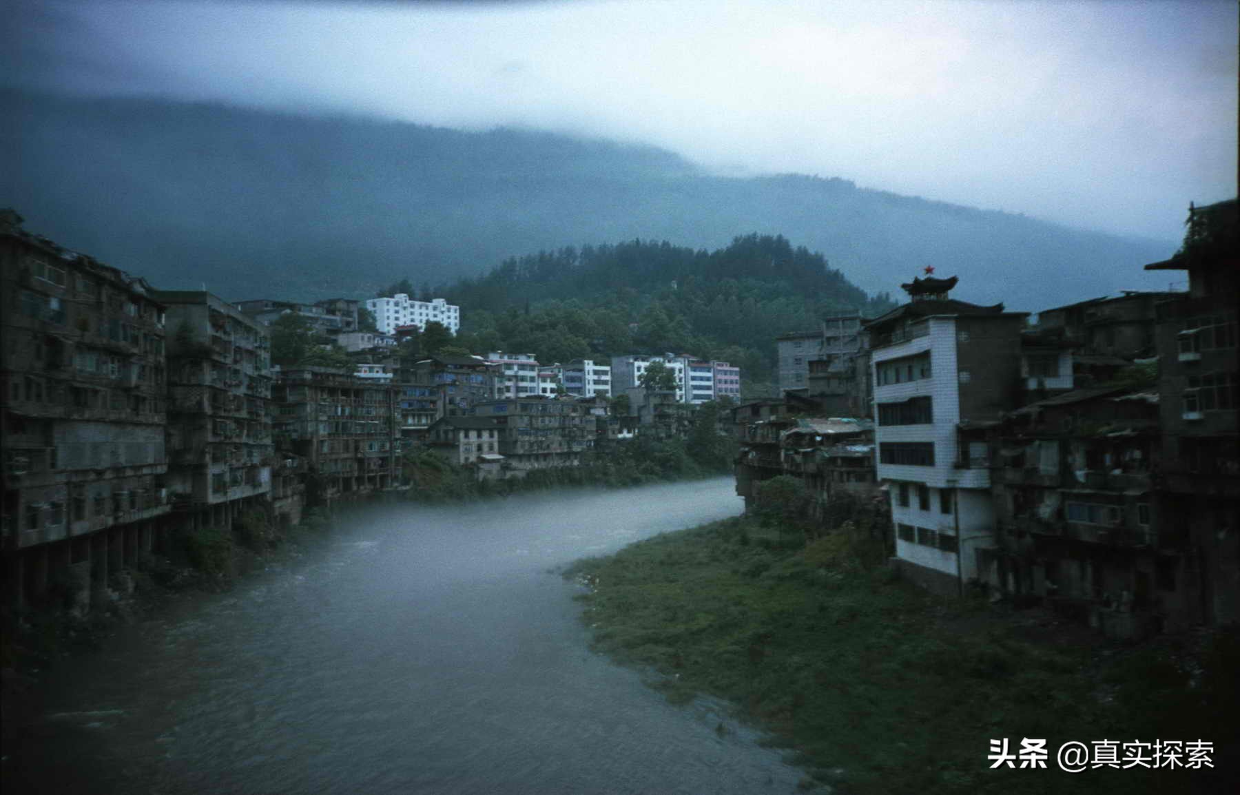 湖北鹤峰洞穴探险,湖北鹤峰秘境