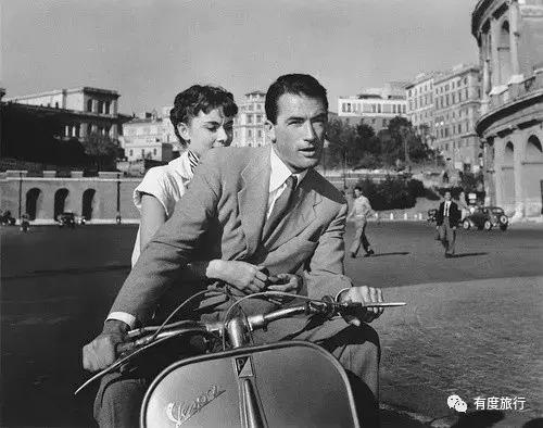 跟着赫本去旅行,奥黛丽赫本罗马假日的绝美镜头