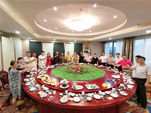 医朵居启动长寿基因蛋白一朵梅洗手50次