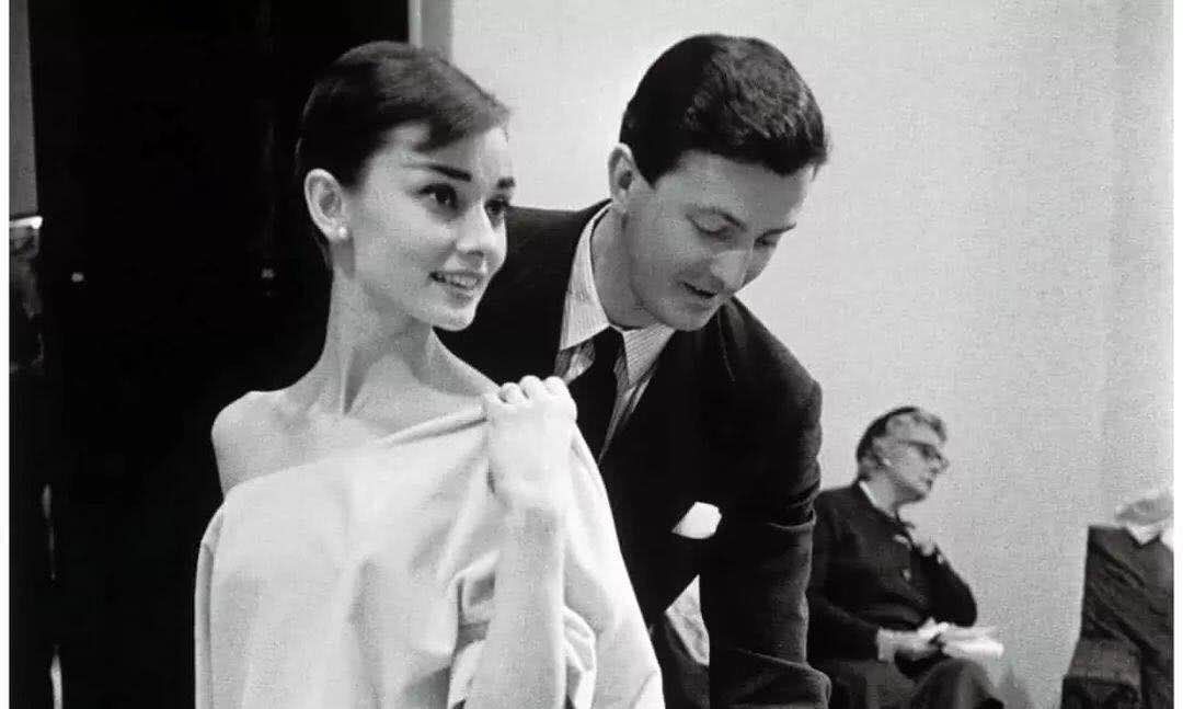 希腊女神奥黛丽赫本图片,奥黛丽赫本众人眼中的完美女神