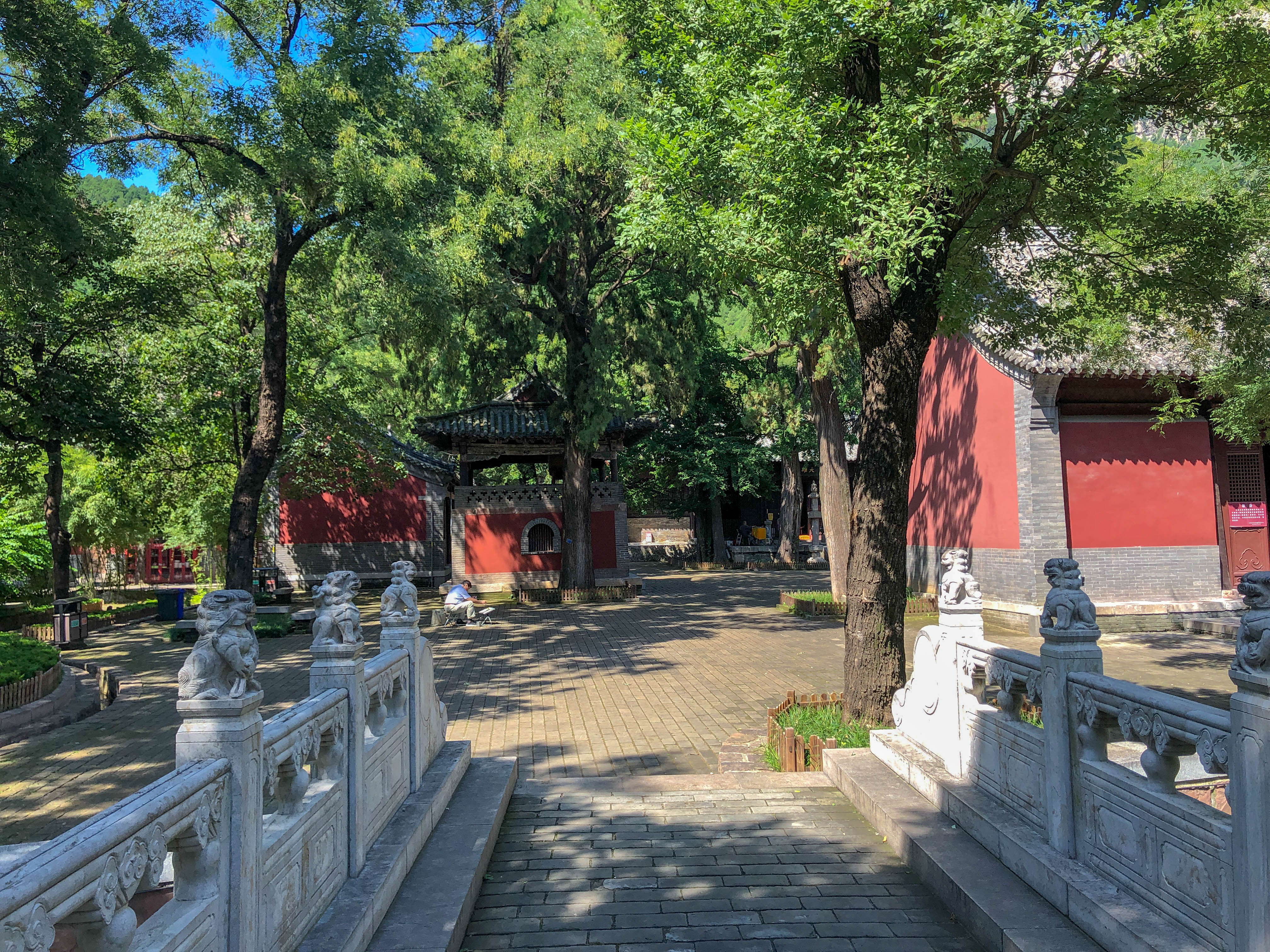 济南千年古刹灵岩寺建筑时间,济南千年古刹灵岩寺