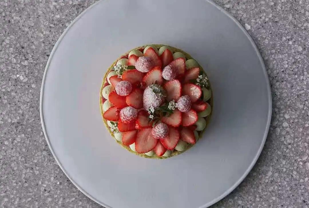 六种不同口味母亲节蛋糕,哈尔滨母亲节蛋糕款式最新图片