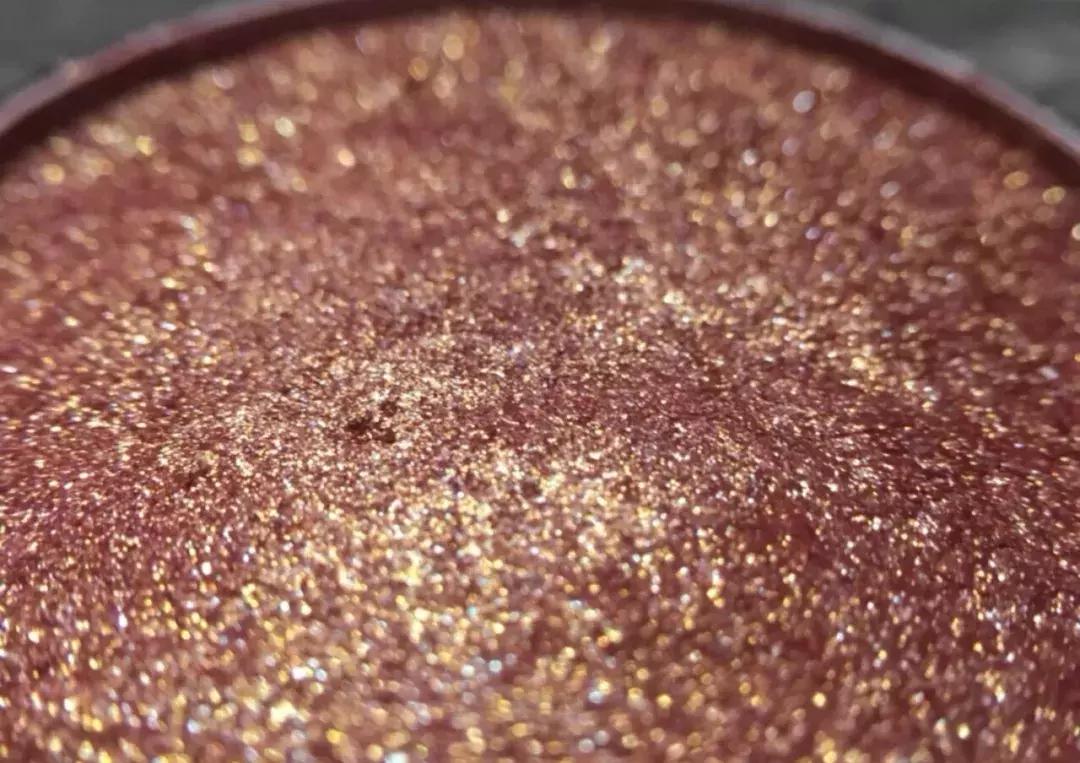 novo液体眼影试色好闪亮仙气十足,四色仙气紫色眼影盘