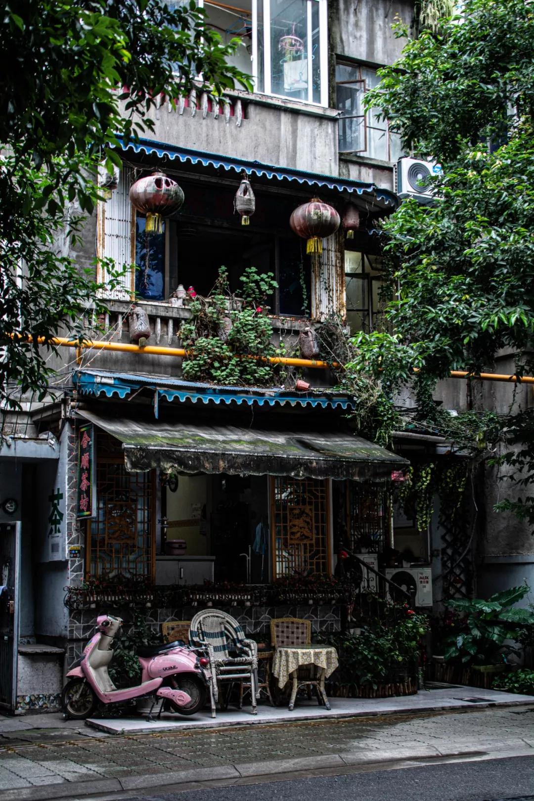 成都丨慈惠堂的午后(二)阿吉的美发屋