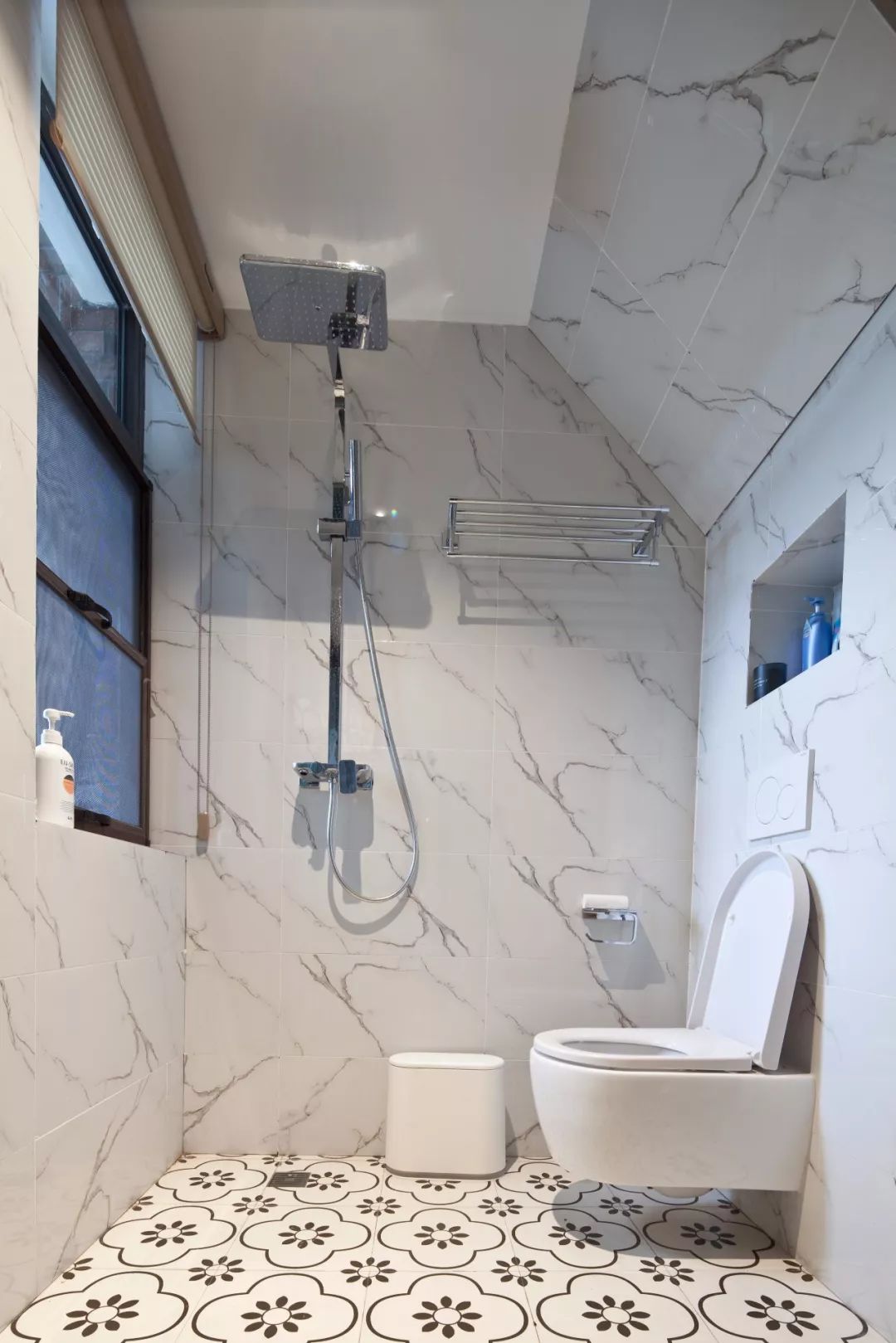 壁挂式马桶卫生间预留尺寸,什么样的卫生间适合壁挂马桶