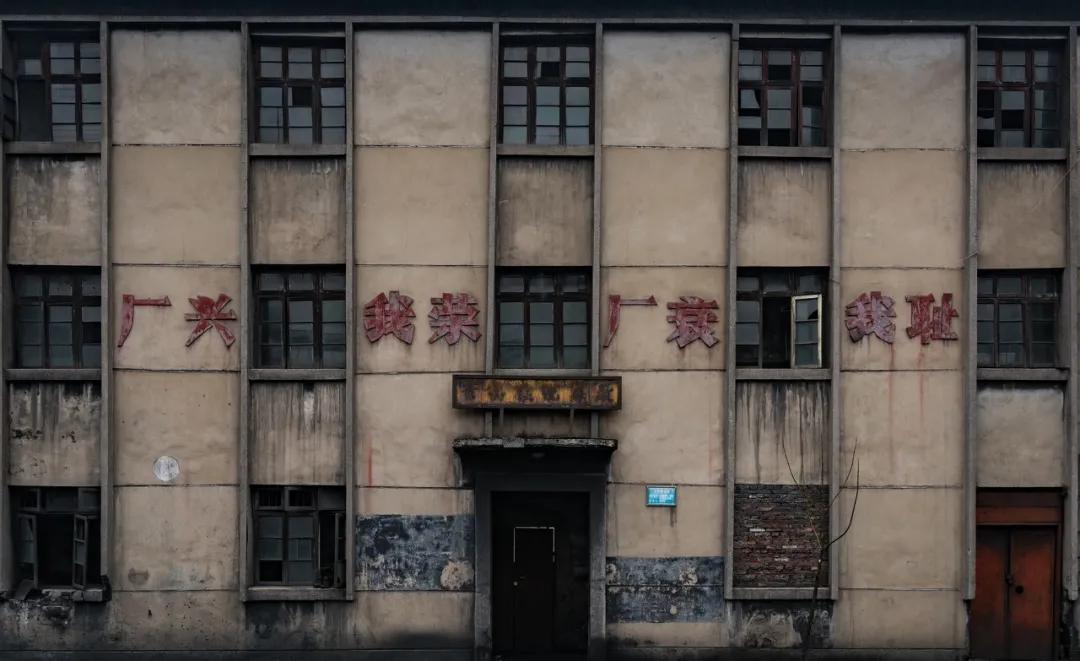 如今的打工人有多难,现在打工人现状