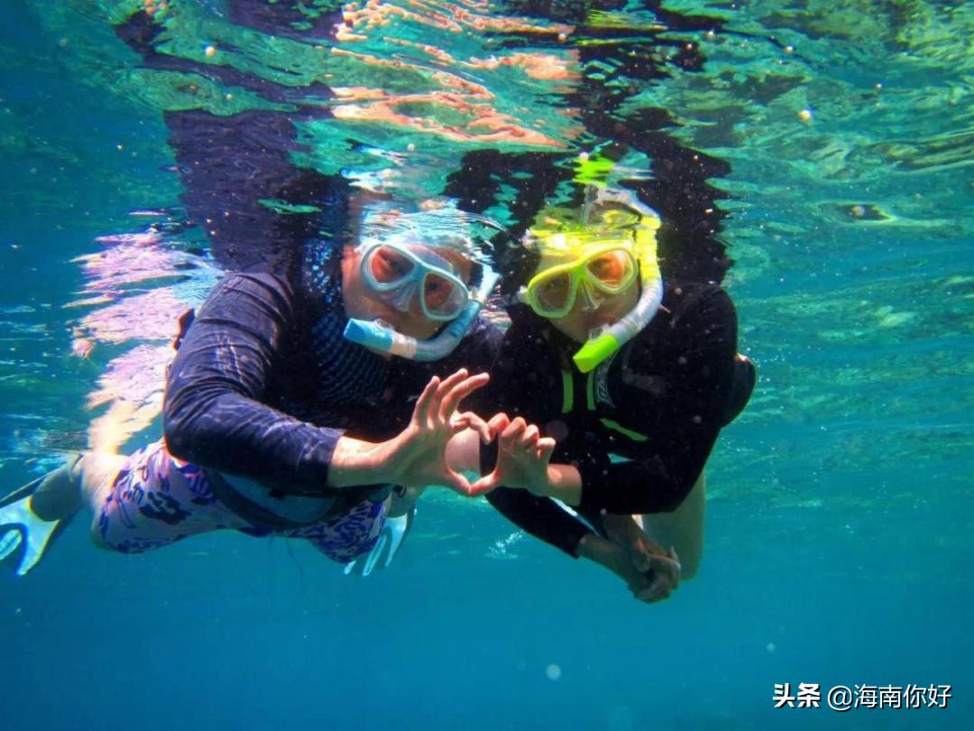 海南旅游豪华游艇出海,海南海上游艇包含海上玩的吗