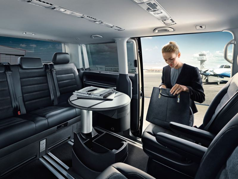 还不如二线明星？扒一扒参加达沃斯论坛的大佬们都坐什么车