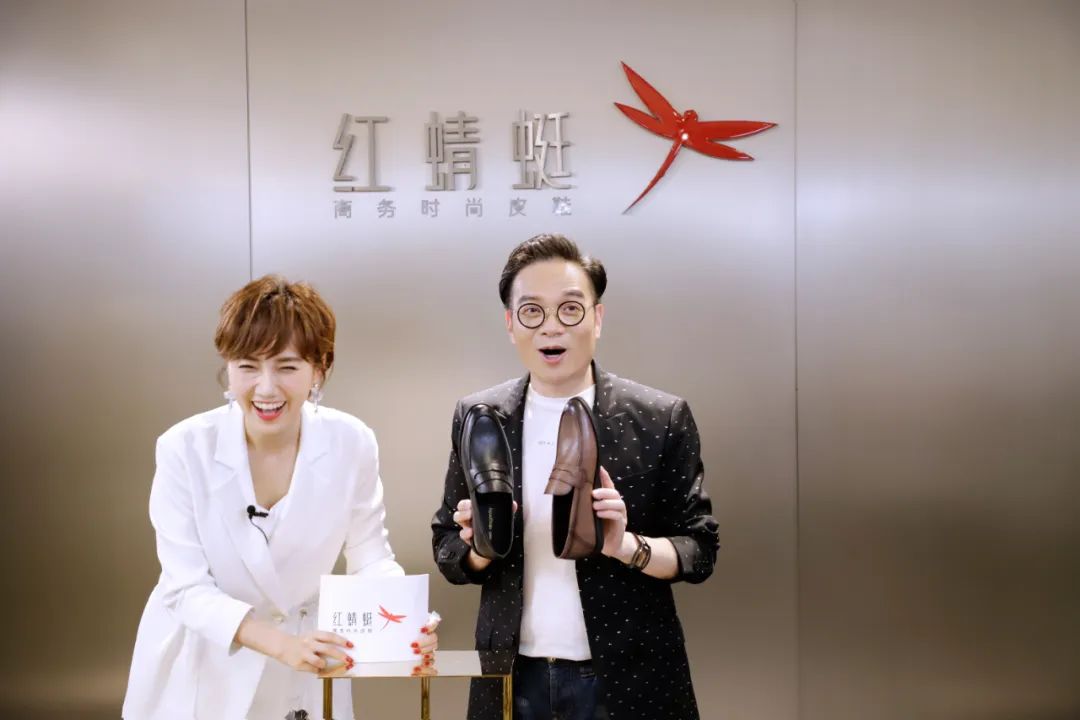 balenciaga阿迪达斯巴萨,balenciaga阿迪联名