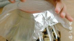 腊八蒜最简单做法，掌握这几个诀窍快速变绿，又脆又香，真过瘾