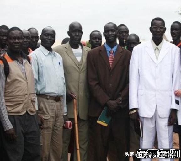 世界上最黑的小孩眼睛,世界上最黑的小孩来自哪里