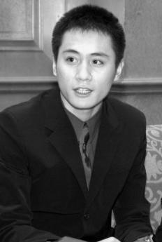 爱情长跑6年，刘烨转身娶外国人，谢娜选择了不如自己的张杰