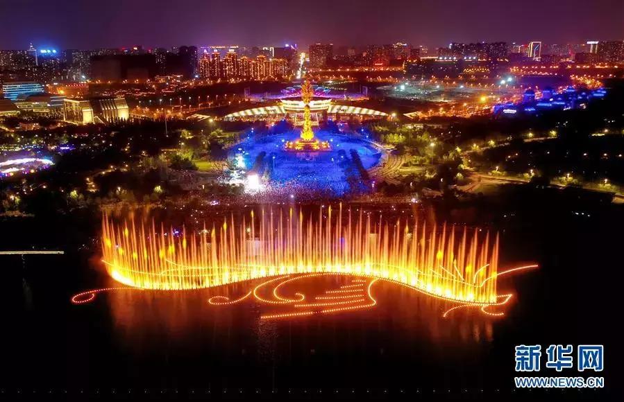 唐山南湖金凤凰,唐山南湖浴火凤凰