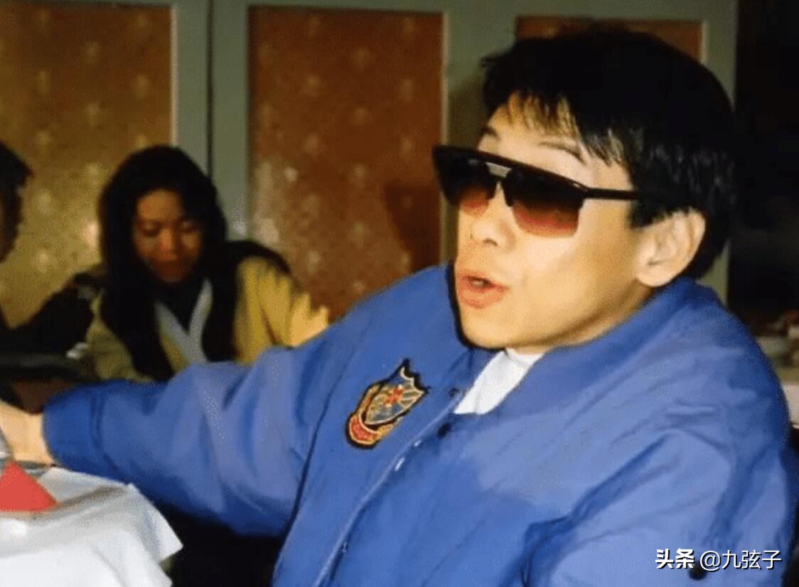 香港鼻祖歌手泰迪罗宾,香港歌手泰迪罗宾简介