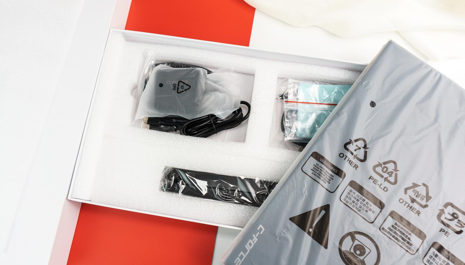 switch游戏机便携版测评,办公和玩switch的显示屏