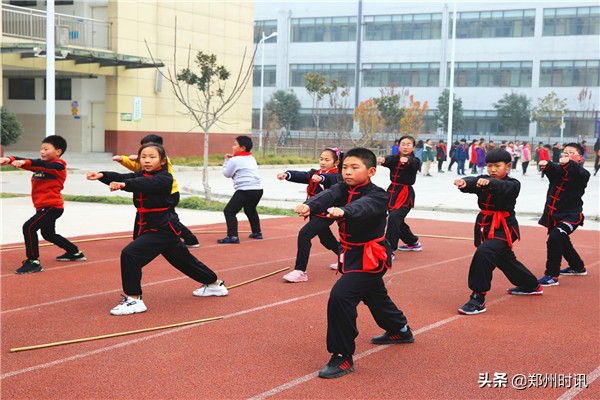 荥阳第八小学运动会开幕式社团,荥阳市第八小学社团展示