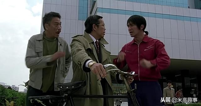 周星驰电影中的不为人知的细节,周星驰电影为啥过了5年才火