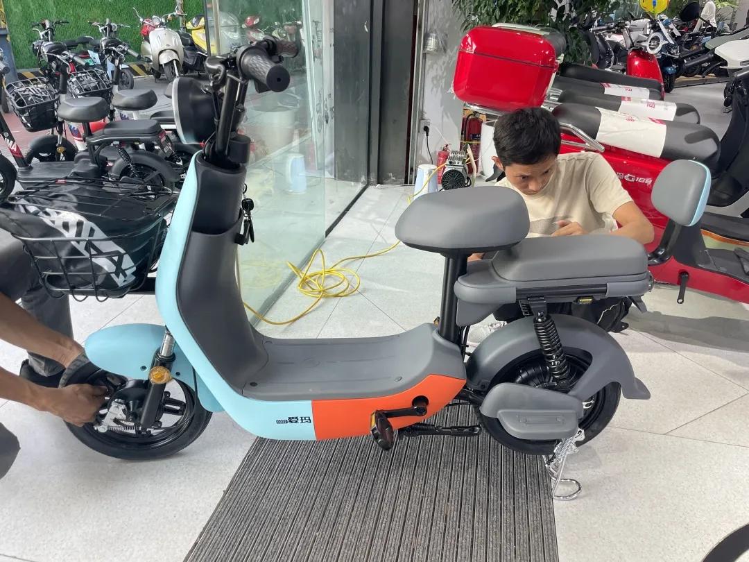 骑上小熊引擎迷你GO:2499,不烧骨油