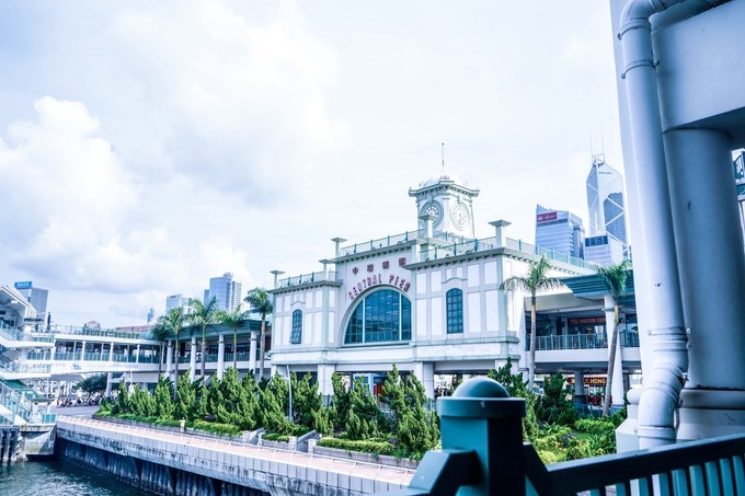 除了高铁还有什么方法去香港,哪个地方坐高铁可以去香港