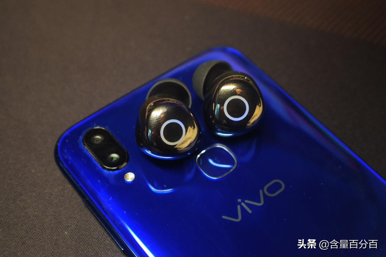 又玩跨界?芒果嗨Q小Q真无线蓝牙耳机体验点评