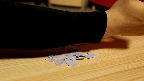 郎朗吉娜种草的抗菌薄暖衣好穿吗？150斤小哥“*躏蹂**”结果惊人