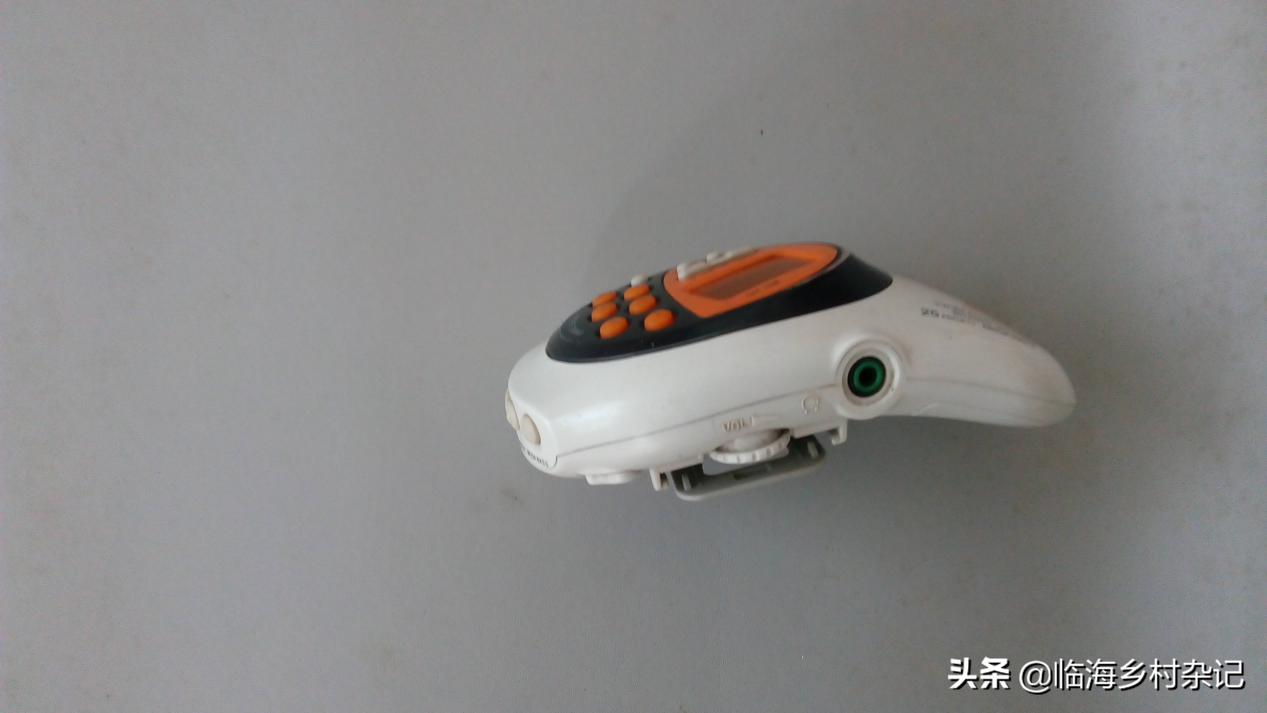 sonysrf-m85v使用说明书,索尼srf-m80v收音机