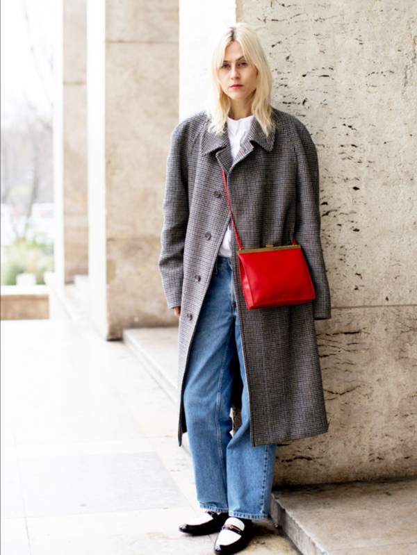 双肩包推荐好看百搭,双肩包真皮过时处理