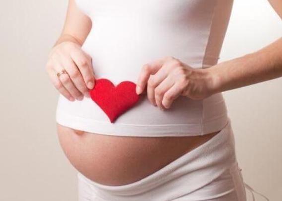 怀孕期间吃黑豆胎儿会变黑吗,孕妈妈为什么怀孕晚期皮肤黑了