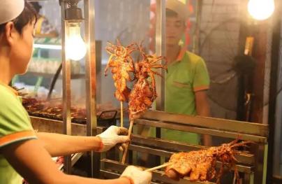 江门市夜市摆地摊小吃哪里有,摆夜市地摊小吃卖什么最火爆